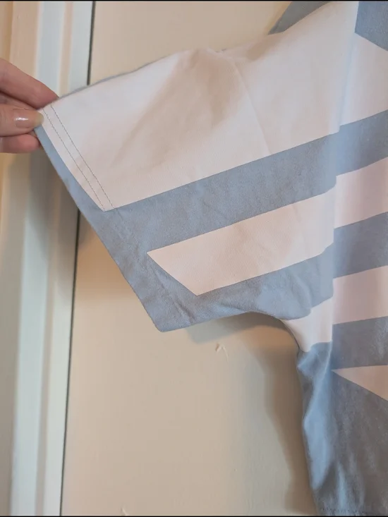 adidas Cropped Graphic Tee in Light Blue & White - Picture 5 of 5